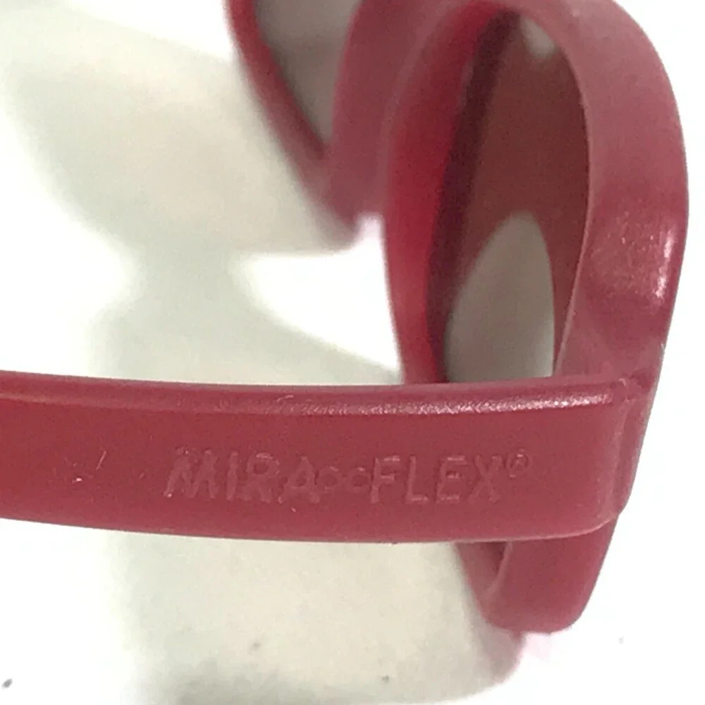 Miraflex lenses are